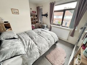 Bedroom- click for photo gallery